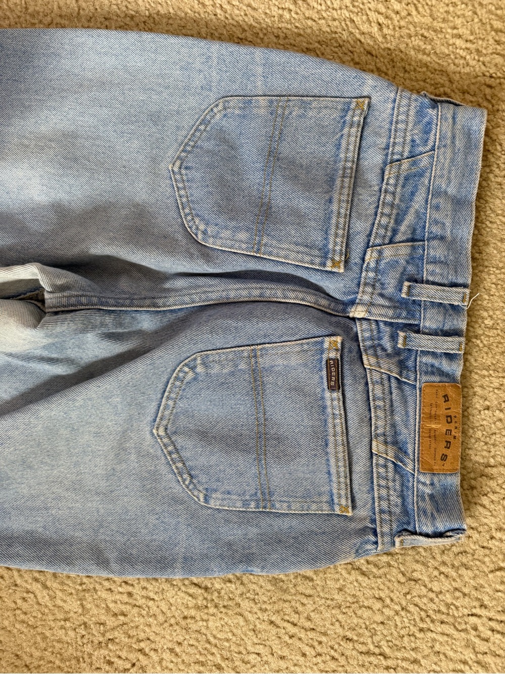 Riders by Lee Light Wash Men’s Relaxed Denim Jeans